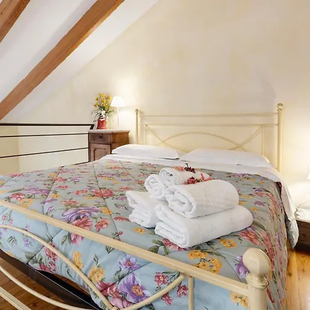 Pesco La Ferla Apartman Toirano
